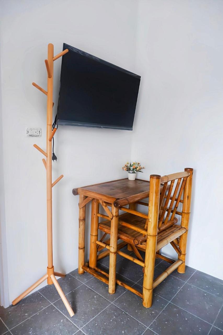 Kingsacre Hotel Nai Yang Beach Kültér fotó